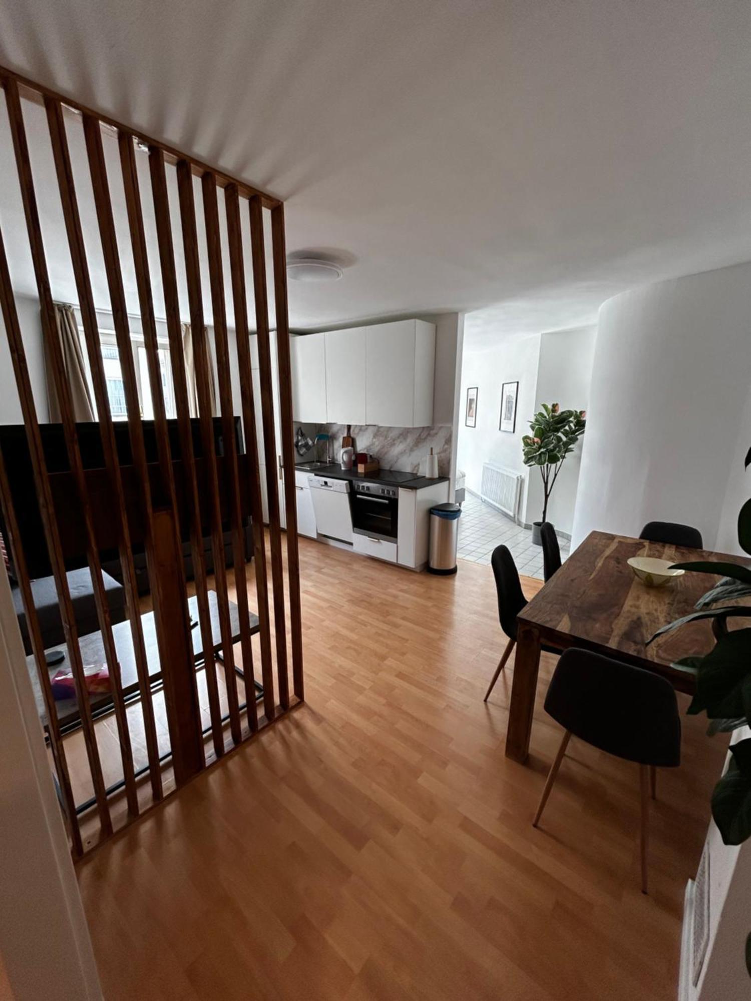 Apartmán Cozy Family & Group - 15 Min To Center