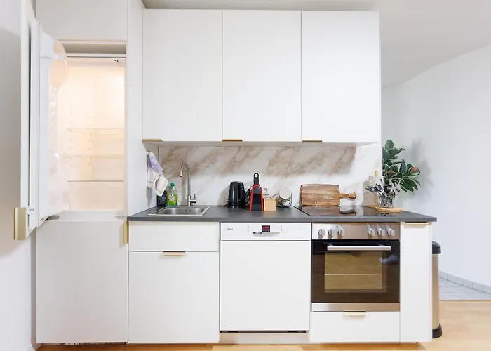 Cozy Family & Group Apartment - 15 Min To Center