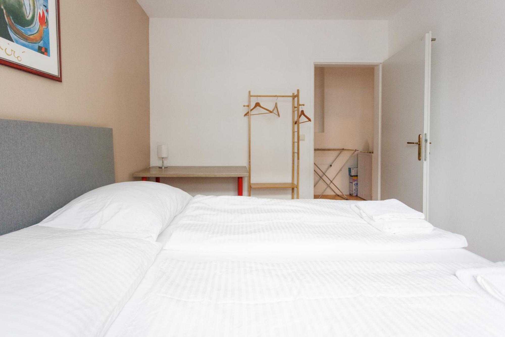 Cozy Family & Group - 15 Min To Center Apartment